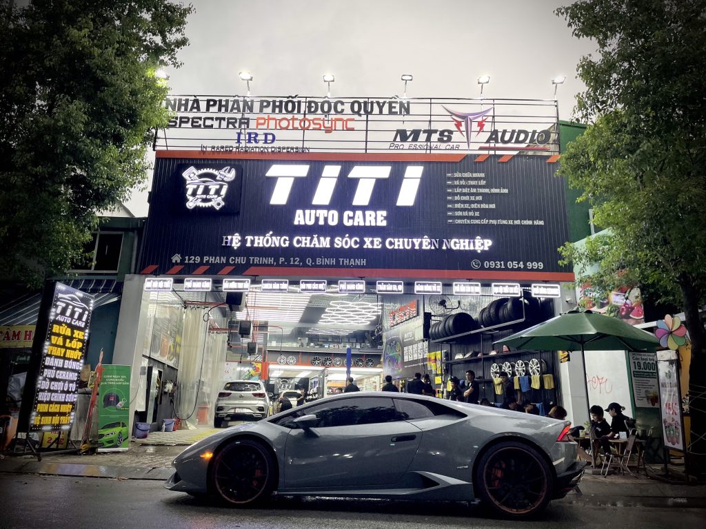 Titi auto care đơn vị dán phim cách nhiệt 3m uy tín